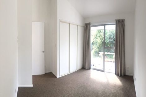 Photo of property in 4/33 Darvel Street, Riccarton, Christchurch, 8011