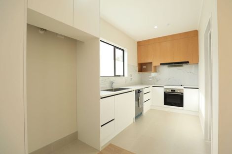 Photo of property in 4a Vanbrugh Place, Bucklands Beach, Auckland, 2014