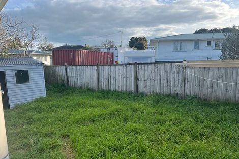 Photo of property in 1/32 Kapuka Road, Mangere Bridge, Auckland, 2022