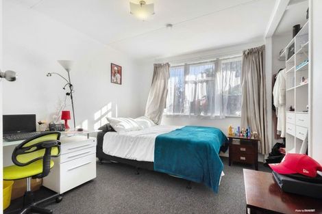 Photo of property in 6 Salas Place, Papakura, 2110