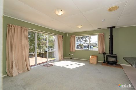 Photo of property in 21 Oaklands Grove, Clouston Park, Upper Hutt, 5018