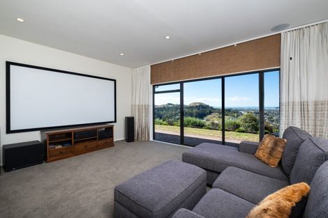 Photo of property in 124 Puketapu Road, Taradale, Napier, 4112