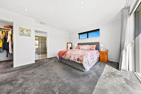 Photo of property in 9 Fitzgerald Road, Drury, 2113