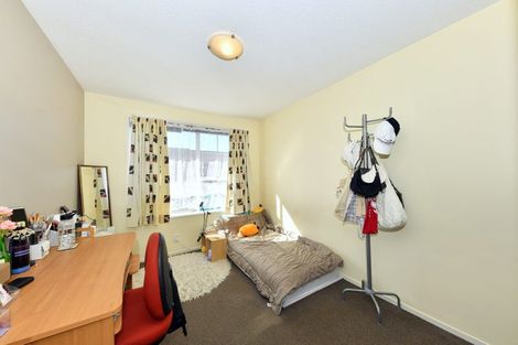 Photo of property in 2/23c Craven Street, Sockburn, Christchurch, 8042