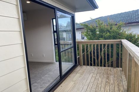 Photo of property in 33 Aronia Way, Goodwood Heights, Auckland, 2105