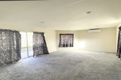 Photo of property in 477d Richardson Road, Mount Roskill, Auckland, 1041