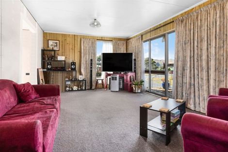 Photo of property in 37 Conclusion Street, Ascot Park, Porirua, 5024