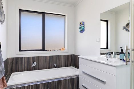 Photo of property in 22a Waipuna Street, Mayfield, Blenheim, 7201