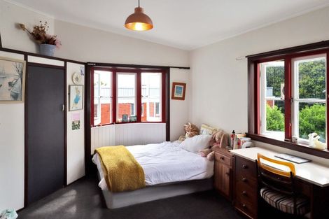 Photo of property in 21b Tinakori Road, Thorndon, Wellington, 6011