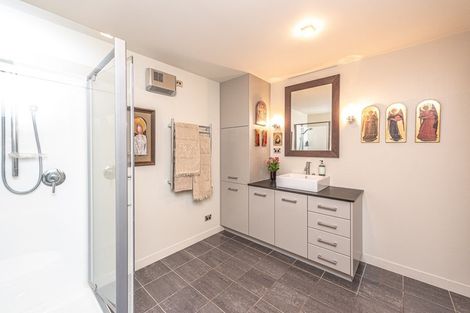 Photo of property in 26 Hipango Terrace, Durie Hill, Whanganui, 4500