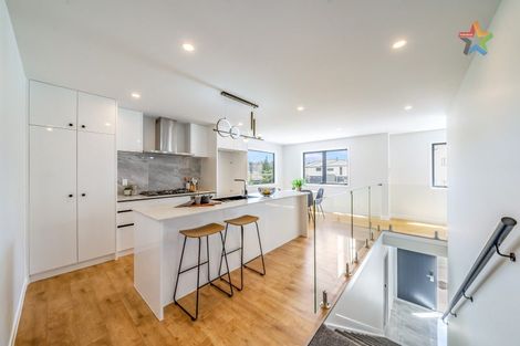 Photo of property in 9 Te Ara O Tahumate, Stokes Valley, 5019