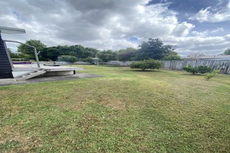 Photo of property in 15 South Avenue, Kaukapakapa, 0871