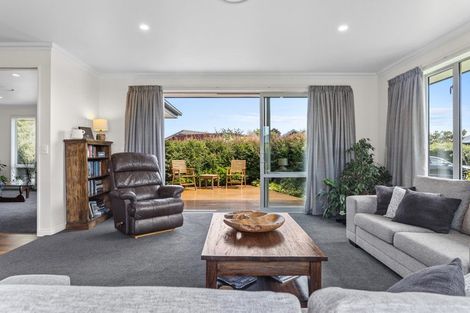 Photo of property in 7 Serama Place, Burwood, Christchurch, 8083