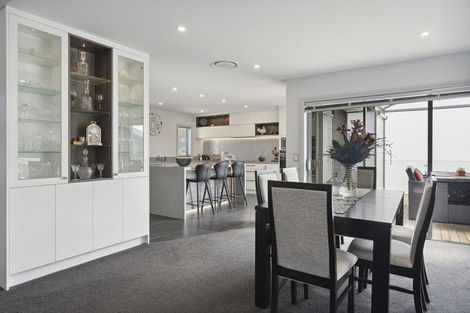 Photo of property in 71 Endeavour Drive, Whitby, Porirua, 5024