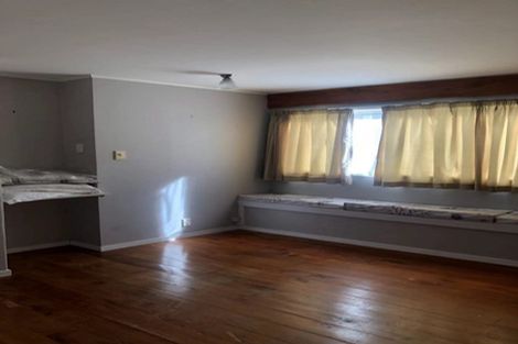 Photo of property in 11 Wairere Road, Torbay, Auckland, 0630