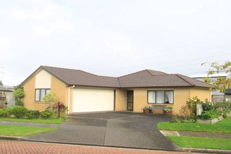 Photo of property in 8 Lamia Place, The Gardens, Auckland, 2105