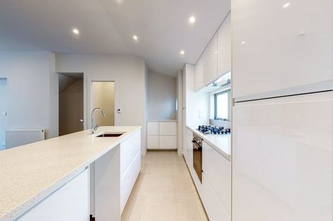 Photo of property in 94c Tinakori Road, Thorndon, Wellington, 6011