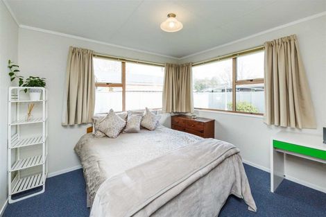 Photo of property in 1b John F Kennedy Drive, Milson, Palmerston North, 4414