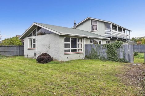 Photo of property in 75 Maidstone Road, Ilam, Christchurch, 8041