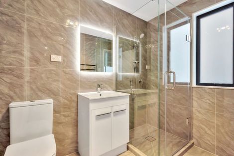 Photo of property in 3 Fredrick Hanson Road, Papakura, 2110