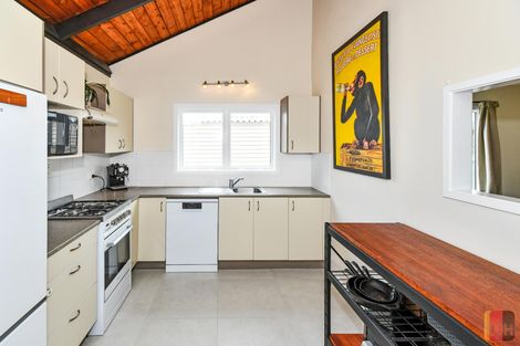 Photo of property in 2/15 Winiata Terrace, Papakura, 2110