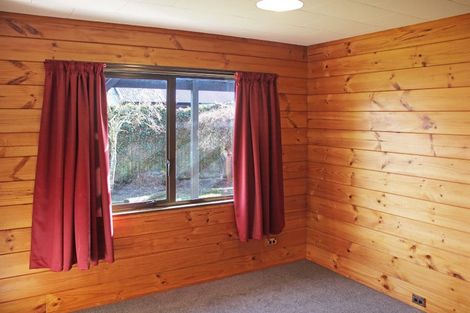 Photo of property in 1/74 Aorangi Road, Bryndwr, Christchurch, 8053