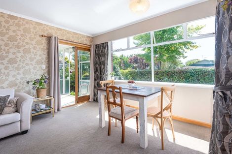 Photo of property in 32 Wadeley Road, Ilam, Christchurch, 8041