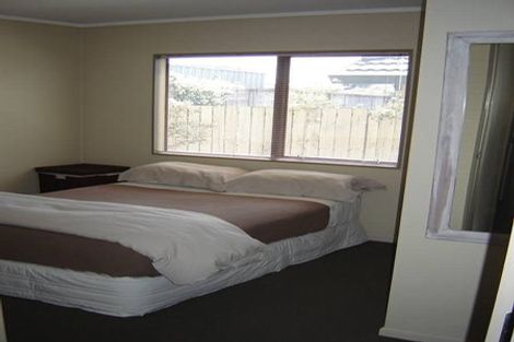 Photo of property in 310a Papamoa Beach Road, Papamoa Beach, Papamoa, 3118