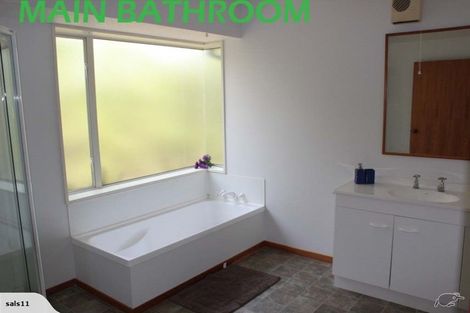 Photo of property in 4 Monterey Place, Parklands, Christchurch, 8083