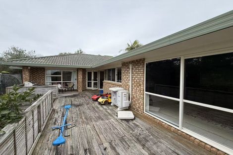 Photo of property in 6 Conacher Close, East Tamaki Heights, Auckland, 2016