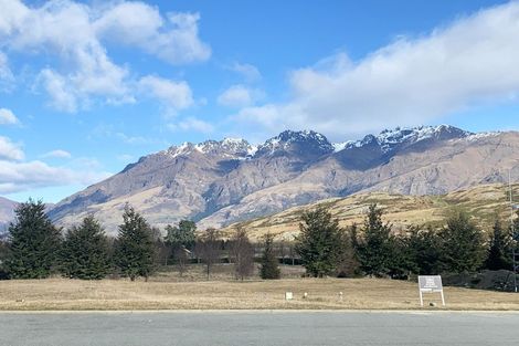Photo of property in 17 Soudley Court, Jacks Point, Queenstown, 9371
