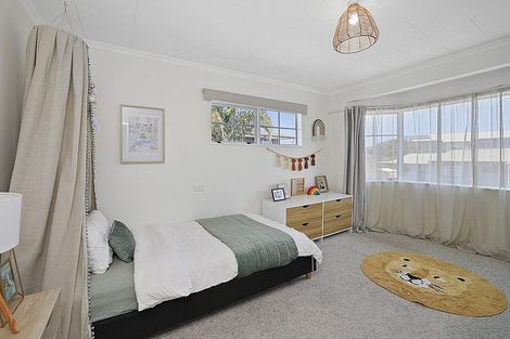 Photo of property in 24 Culzean Grove, Bell Block, New Plymouth, 4312