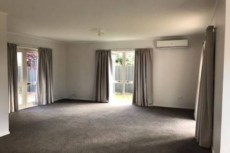 Photo of property in 75a Williams Street, Cambridge, 3434