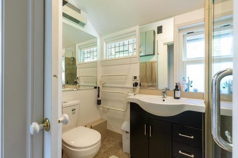 Photo of property in 20 Mountain View Road, Dalefield, Queenstown, 9371