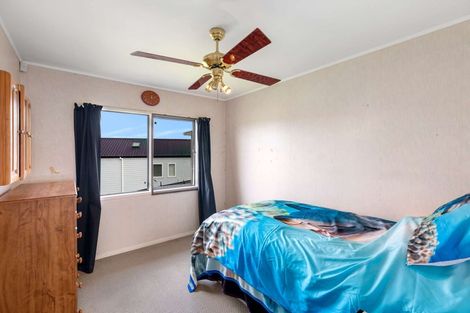 Photo of property in 3 Wallace Road, Ranui, Auckland, 0612