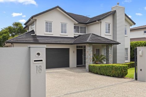 Photo of property in 18 Armstrong Farm Drive, East Tamaki Heights, Auckland, 2016