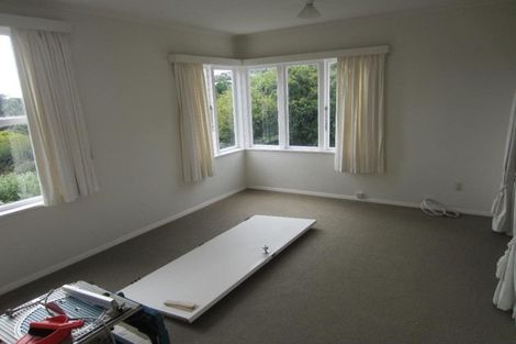 Photo of property in 15a Thornley Street, Titahi Bay, Porirua, 5022