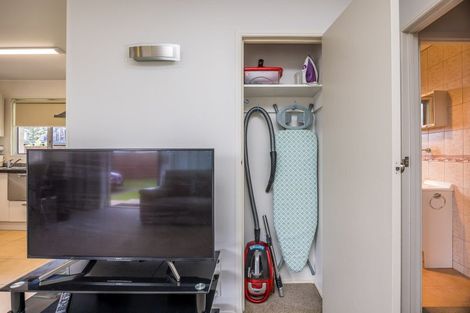 Photo of property in 2/10 Raewyn Place, Pakuranga, Auckland, 2010