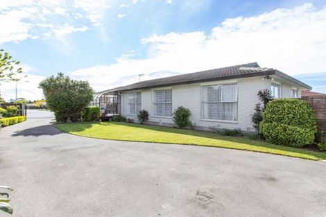 Photo of property in 39 Cowes Street, Avondale, Christchurch, 8061