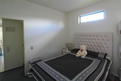 Photo of property in 142/2 Armoy Drive, East Tamaki, Auckland, 2016