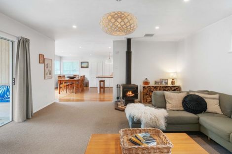 Photo of property in 124 West Street, Greytown, 5712