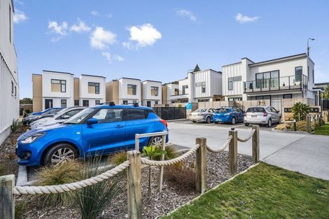 Photo of property in 16/10 Pascoe Avenue, Paremata, Porirua, 5026