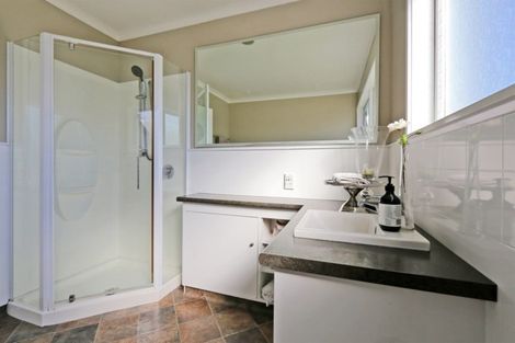 Photo of property in 704 Rainbow Avenue, Parkvale, Hastings, 4122