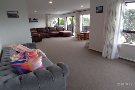 Photo of property in 1/22 Penzance Road, Mairangi Bay, Auckland, 0630