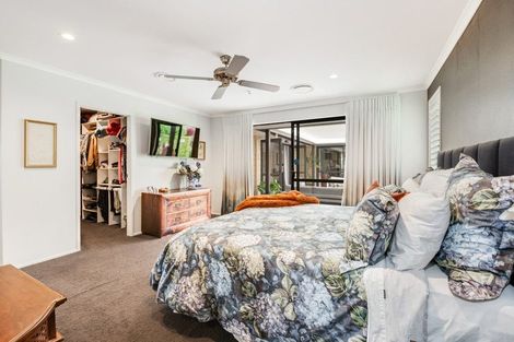 Photo of property in 8a Astrolabe Place, Gulf Harbour, Whangaparaoa, 0930