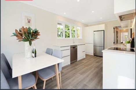 Photo of property in 11 Hector Street, Seatoun, Wellington, 6022