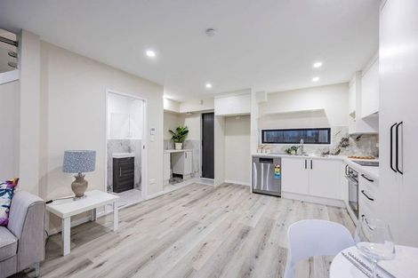 Photo of property in 4/6 Vine Street, Mangere East, Auckland, 2024
