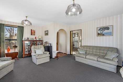 Photo of property in 48 Coopers Road, Dallington, Christchurch, 8061