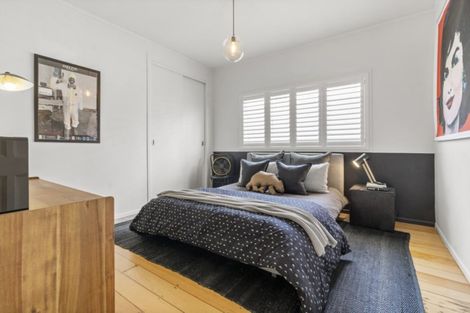 Photo of property in 131 Vauxhall Road, Narrow Neck, Auckland, 0624