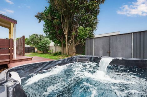 Photo of property in 43 Parakai Street, Paraparaumu, 5032